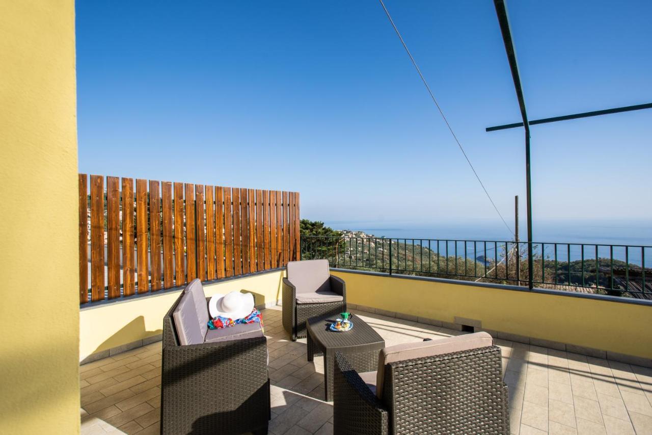 マッサ・ルブレンセMagdalene'S House - Sea View Terraceアパートメント エクステリア 写真